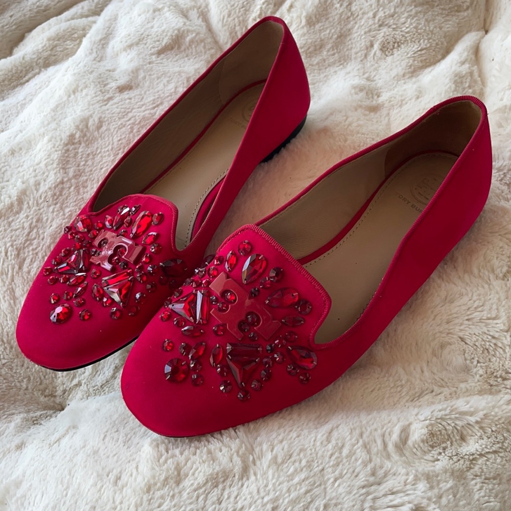 Tory Burch women’s satin slippers
